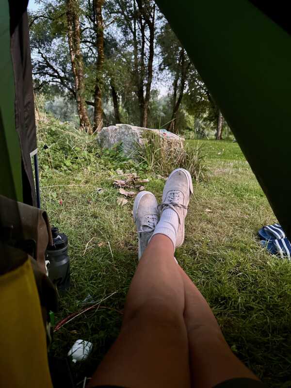 Toller Ausblick aus dem Zelt auf dem Campingplatz in Ranchot